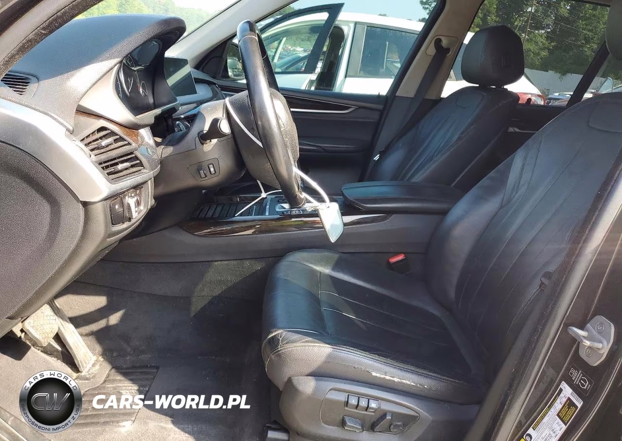 2015 BMW X5 xDrive35I VIN:5UXKR0C59F0K60376 - 7