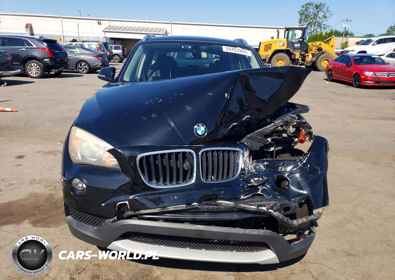2013 BMW X1 xDrive28I VIN:WBAVL1C54DVR89680 - 5