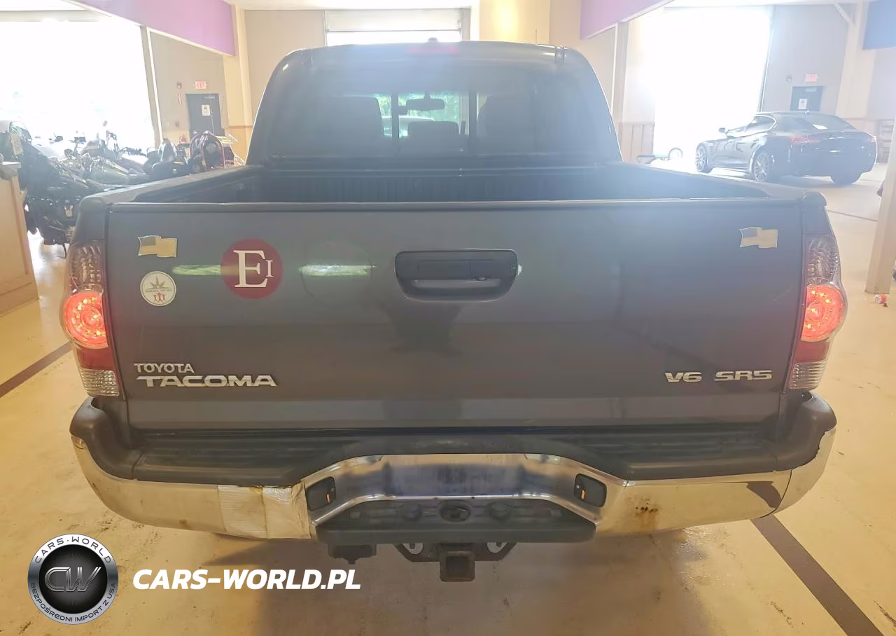 2010 Toyota Tacoma Double Cab VIN:3TMLU4EN7AM055265 - 6