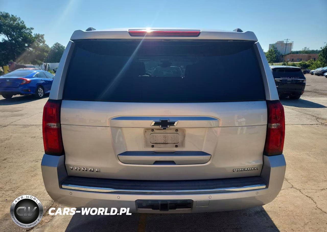 2019 Chevrolet Tahoe C1500 Premier VIN:1GNSCCKC2KR387648 - 6