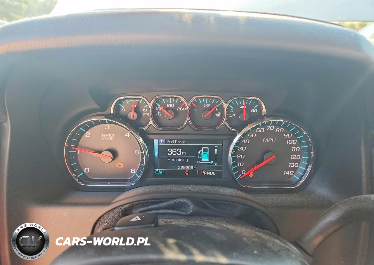 2019 Chevrolet Tahoe C1500 Premier VIN:1GNSCCKC2KR387648 - 9