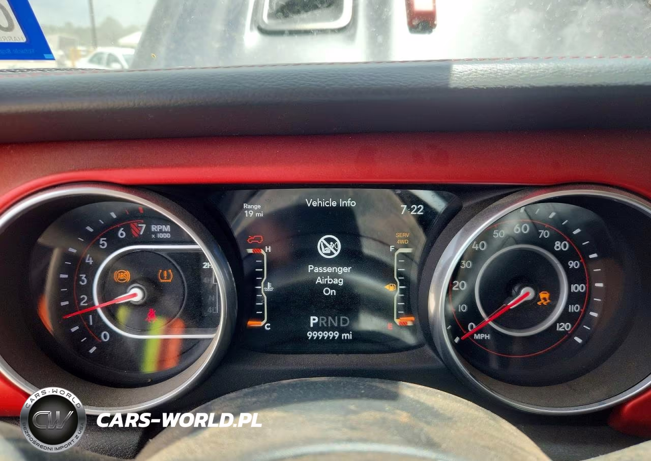 2018 Jeep Wrangler Unlimited Rubicon VIN:1C4HJXFG1JW214264 - 9