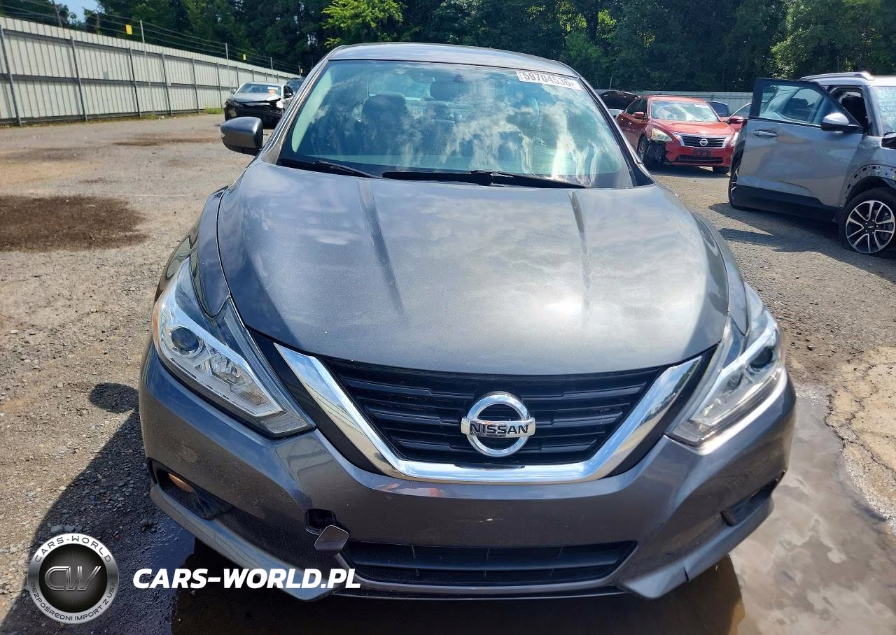 2018 Nissan Altima 2.5 VIN:1N4AL3AP2JC115603 - 5