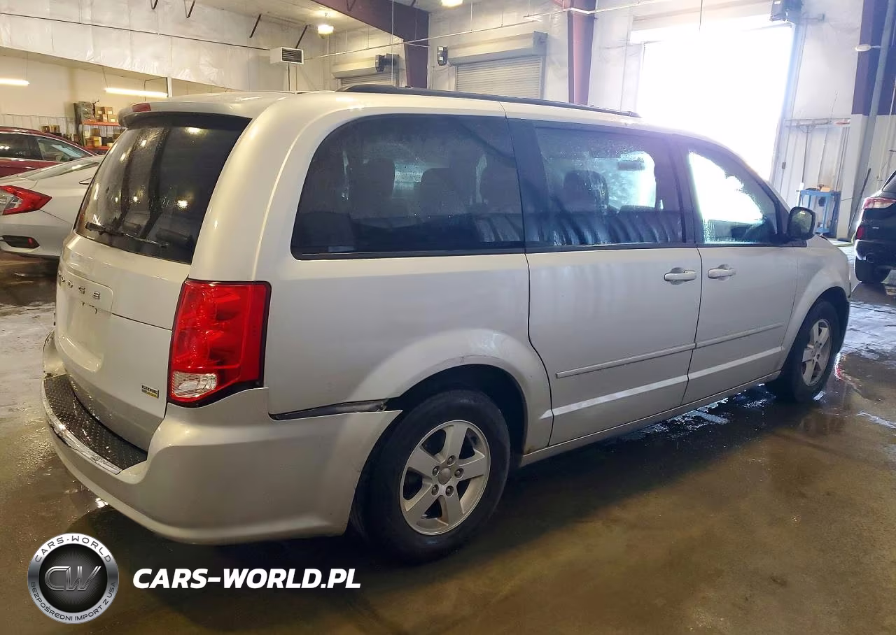 2012 Dodge Grand Caravan Sxt VIN:2C4RDGCG7CR146676 - 3