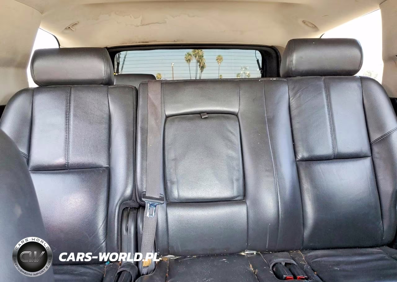 2007 Chevrolet Tahoe C1500 VIN:1GNFC13017R107073 - 10
