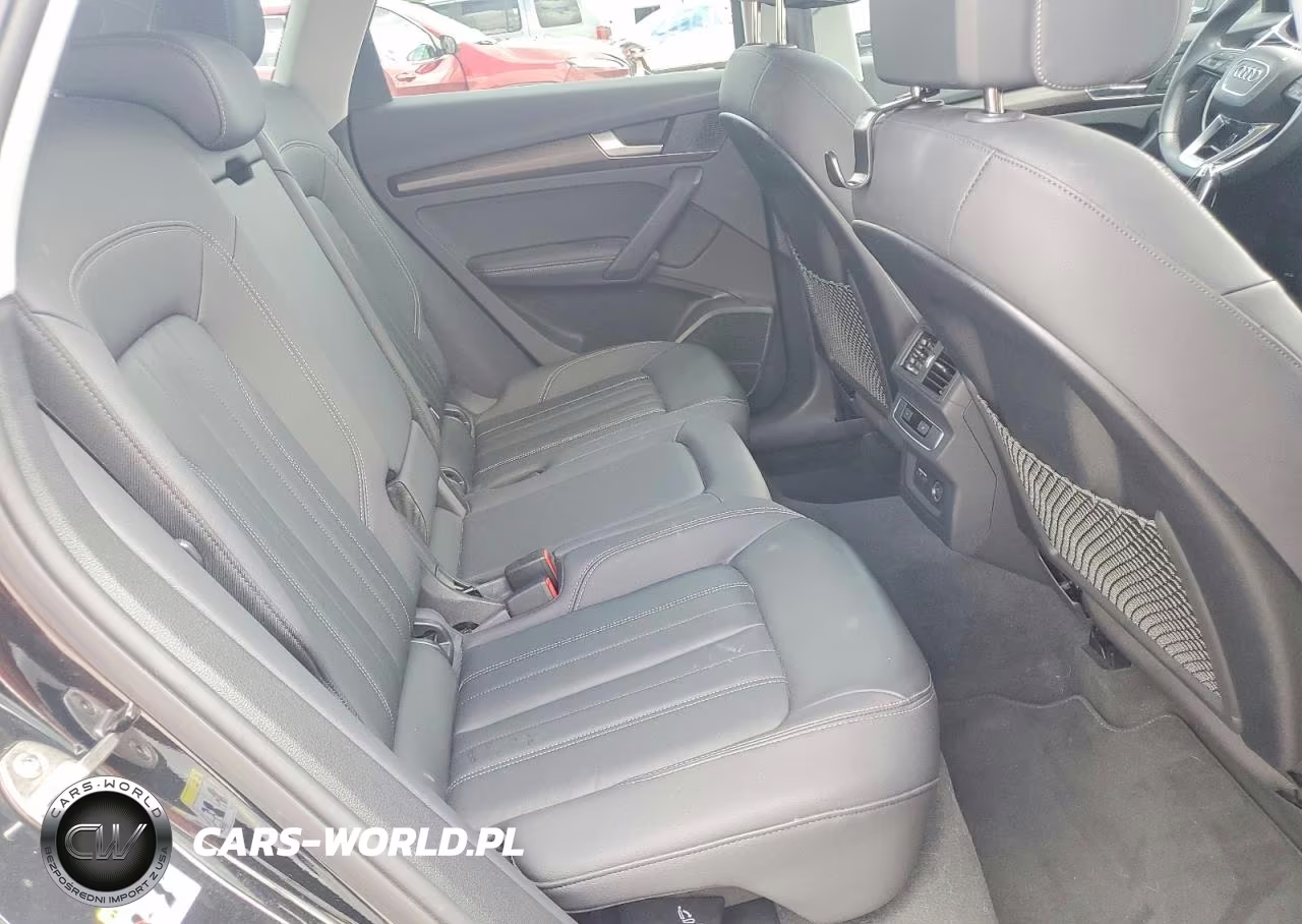 2023 Audi Q5 Premium Plus 45 VIN:WA1EAAFY7P2105746 - 11