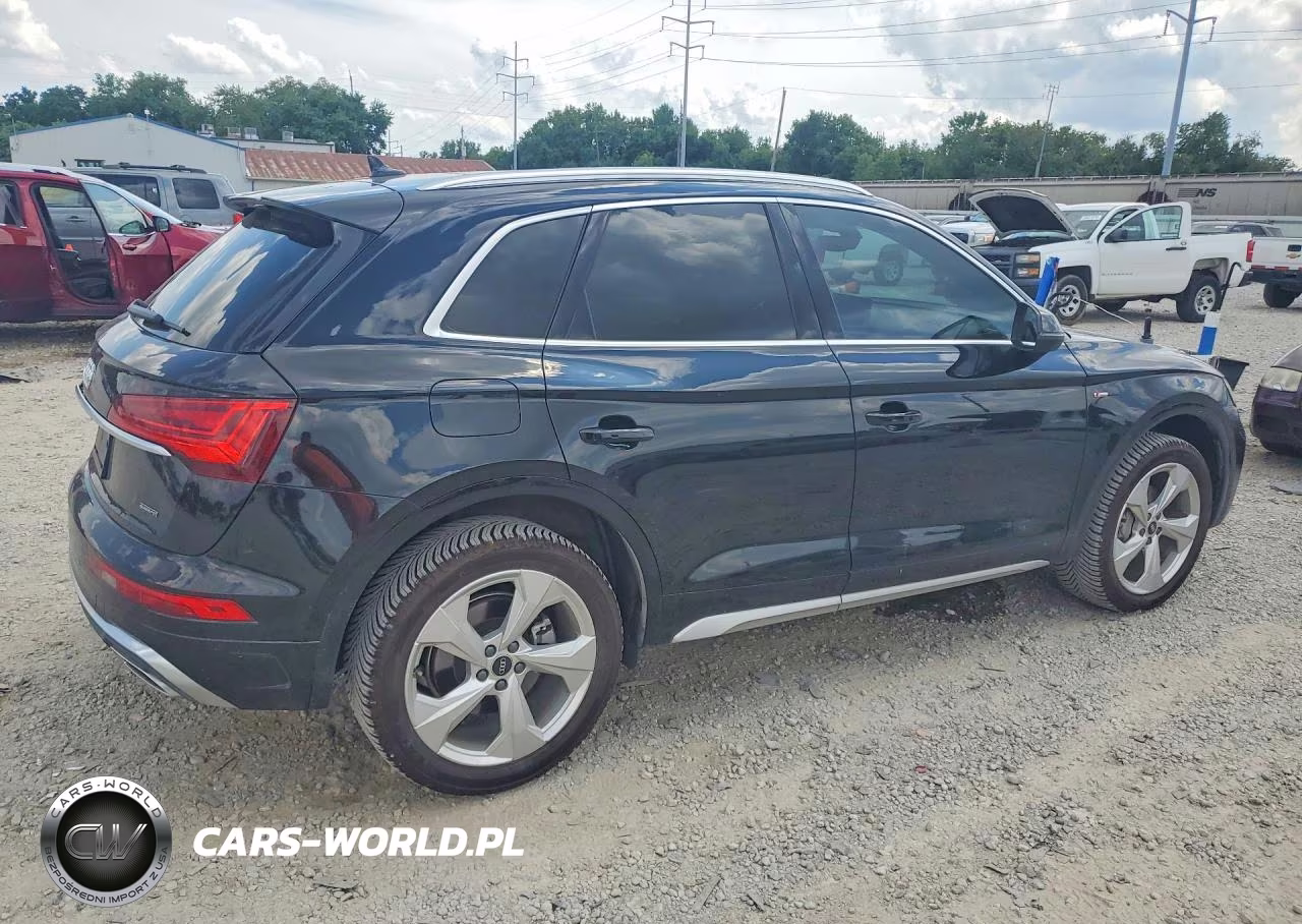 2023 Audi Q5 Premium Plus 45 VIN:WA1EAAFY7P2105746 - 3