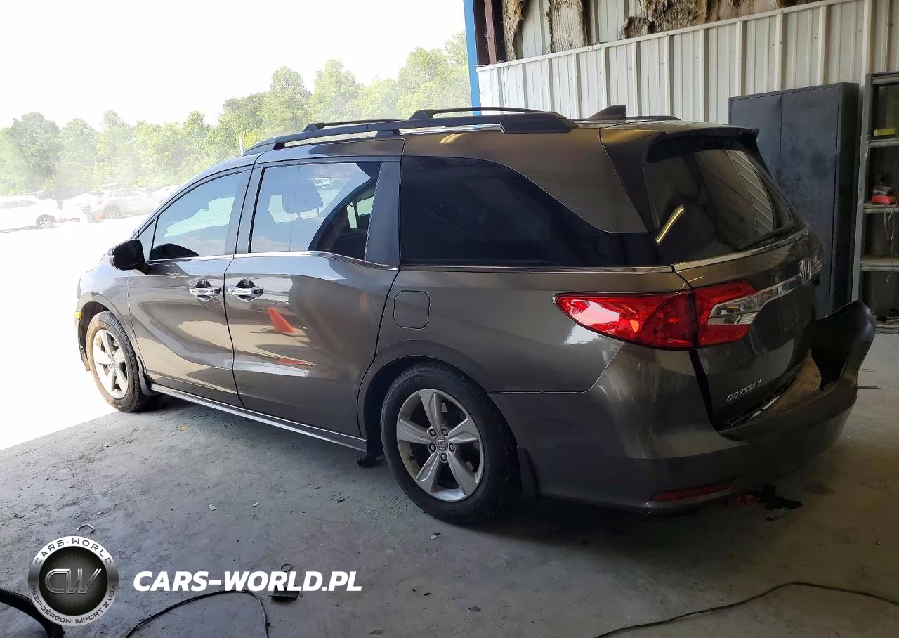2018 Honda Odyssey Exl VIN:5FNRL6H78JB035830 - 2