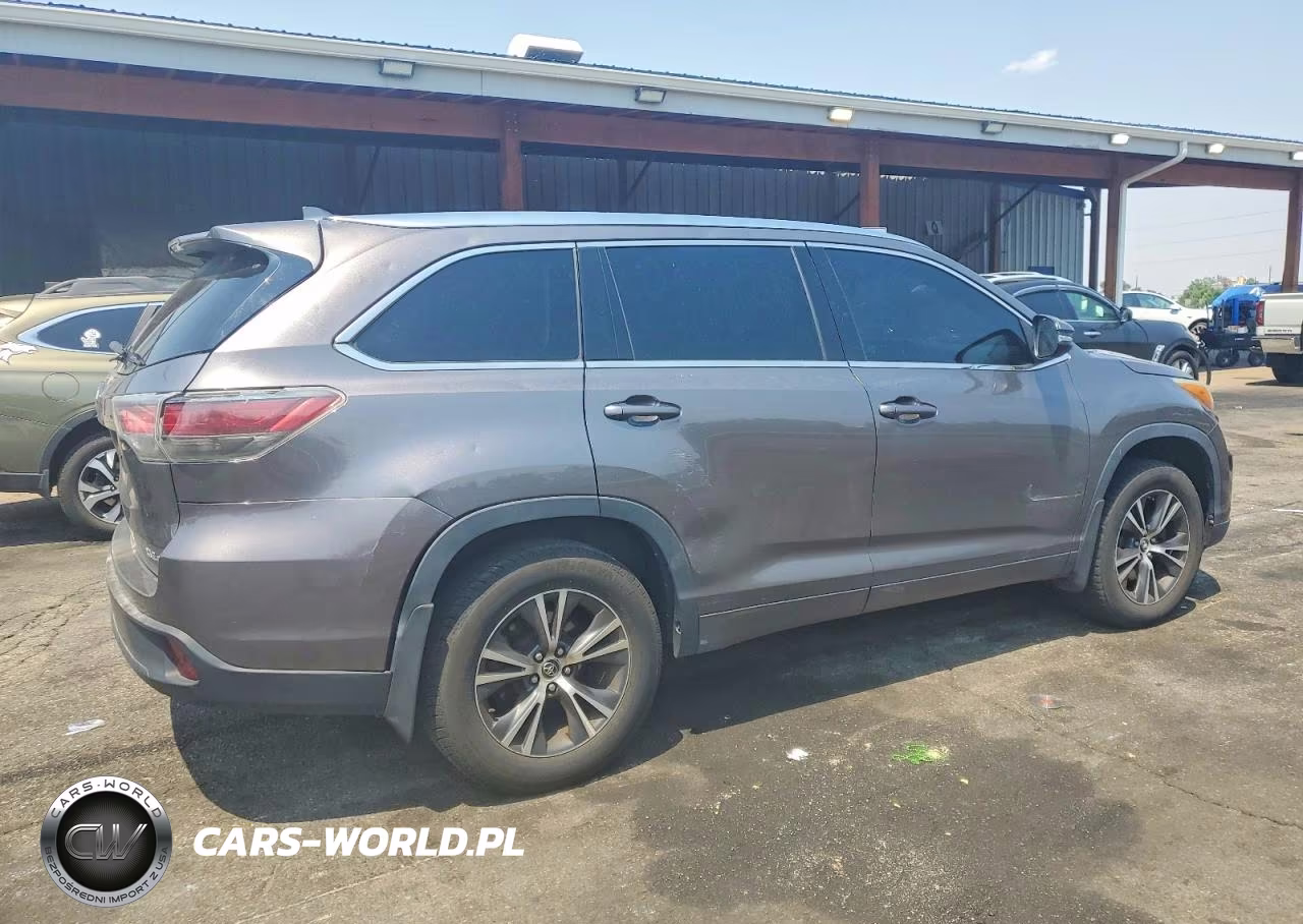 2016 Toyota Highlander Xle VIN:5TDJKRFH0GS239717 - 3