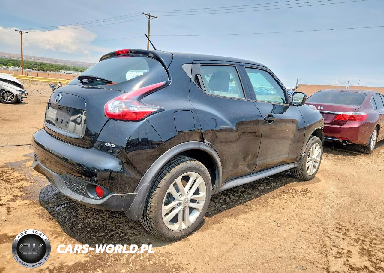 2015 Nissan Juke S VIN:JN8AF5MV4FT562890 - 3