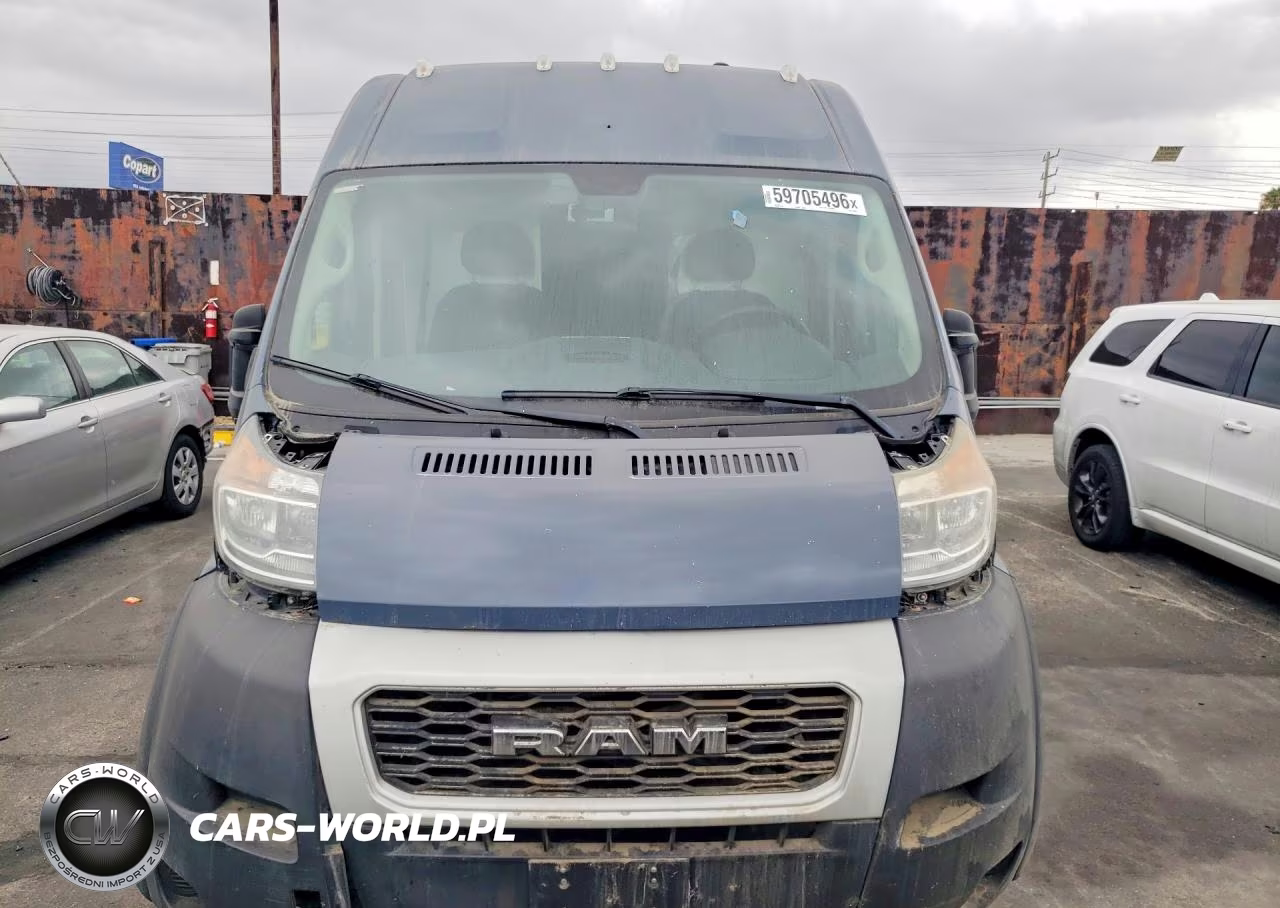 RAM PROMASTER VIN:3C6URVJG7KE558204 - 5