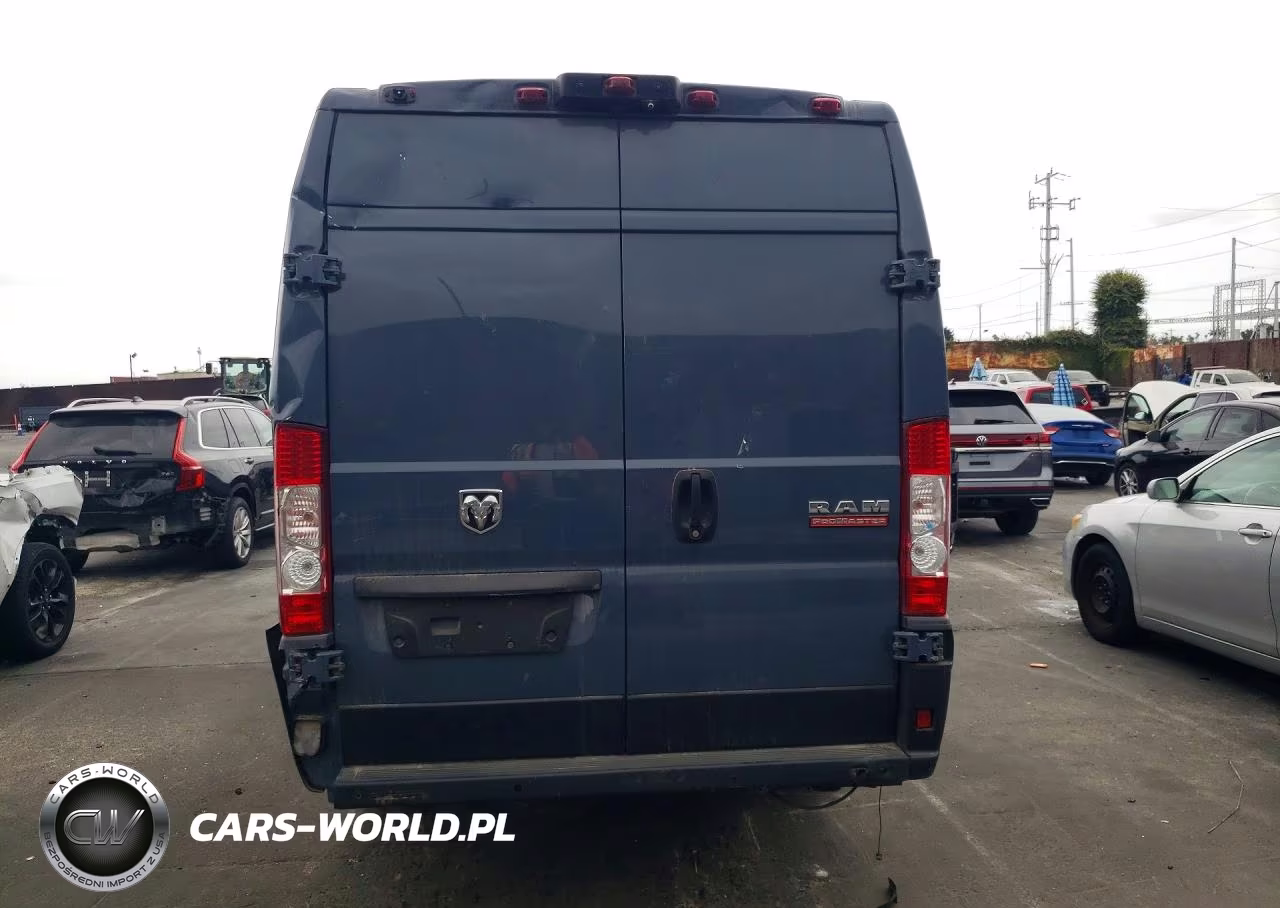 RAM PROMASTER VIN:3C6URVJG7KE558204 - 6