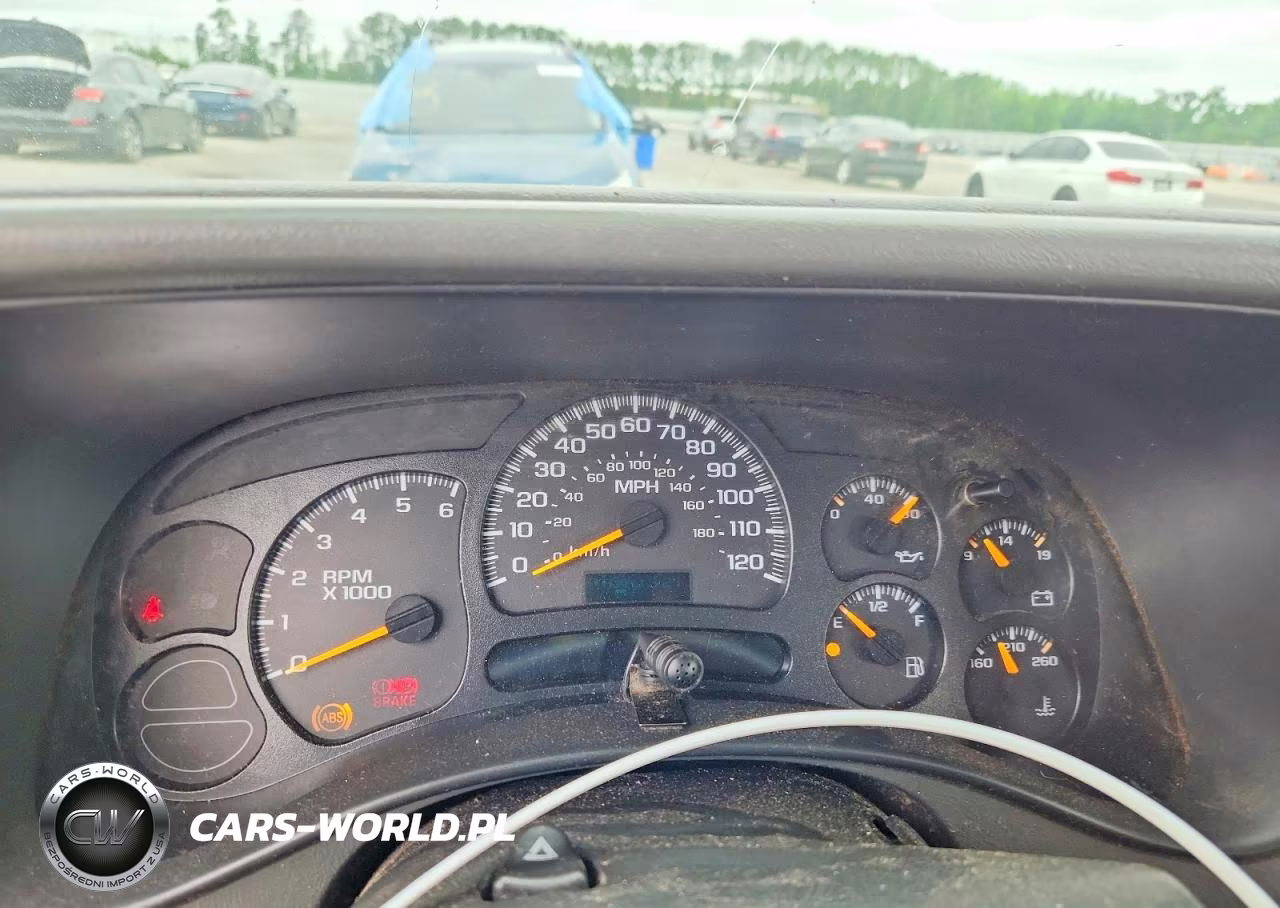 2005 Chevrolet Avalanche C1500 VIN:3GNEC12Z45G156549 - 9
