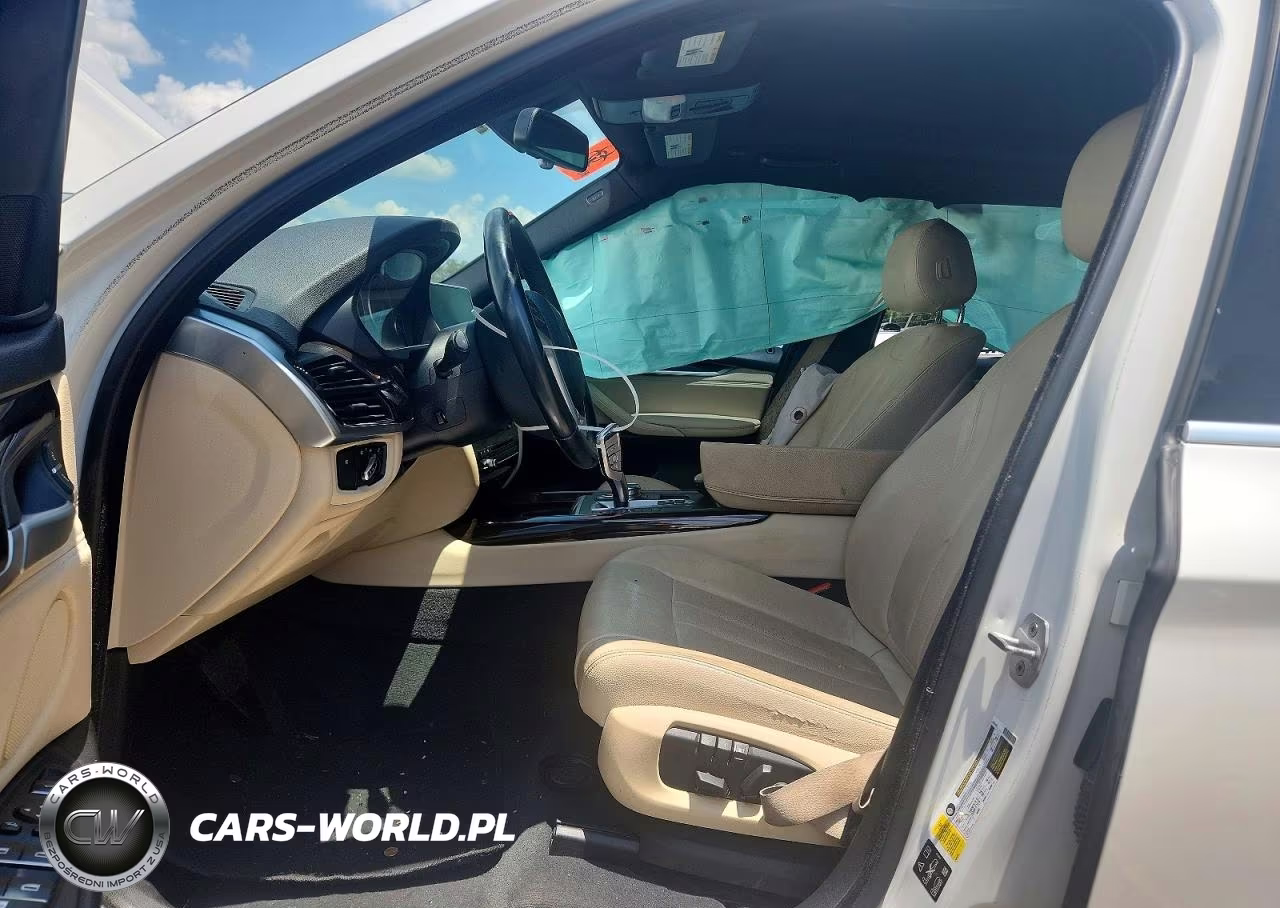 2017 BMW X5 xDrive35I VIN:5UXKR0C33H0V70301 - 7