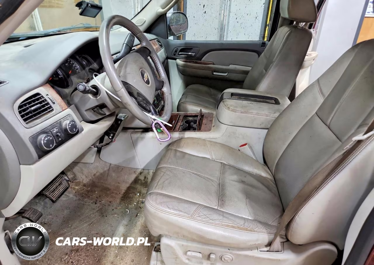 2008 Chevrolet Suburban K1500 Ls VIN:1GNFK16388J232595 - 7