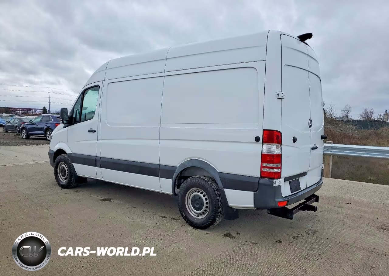 2017 Mercedes Benz Sprinter 2500 Delivery Van VIN:WD3PE7CDXHP527807 - 2