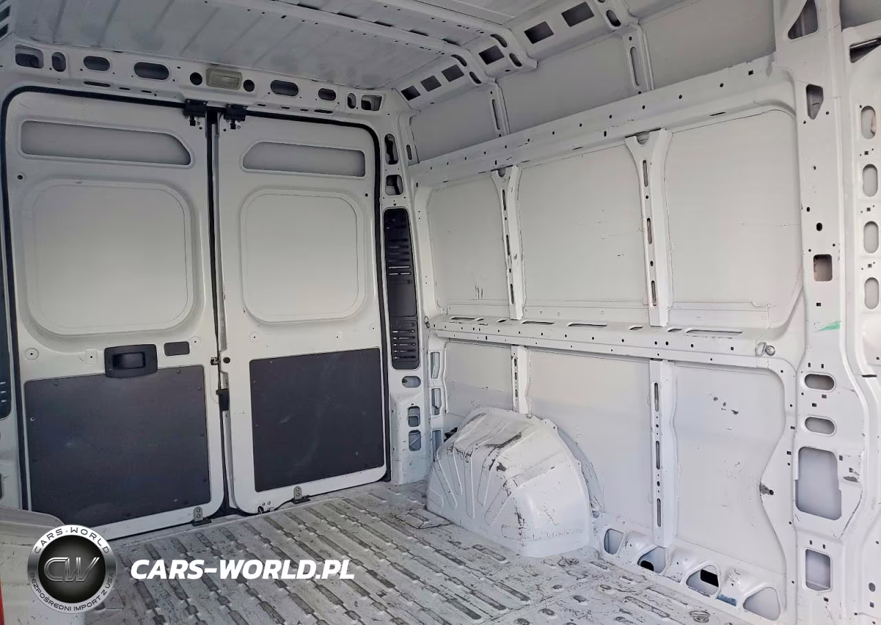 2023 Ram Promaster 2500 Delivery Van VIN:3C6LRVDG1PE563932 - 11