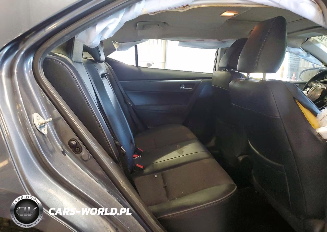 2015 Toyota Corolla S Plus VIN:2T1BURHE1FC371667 - 10