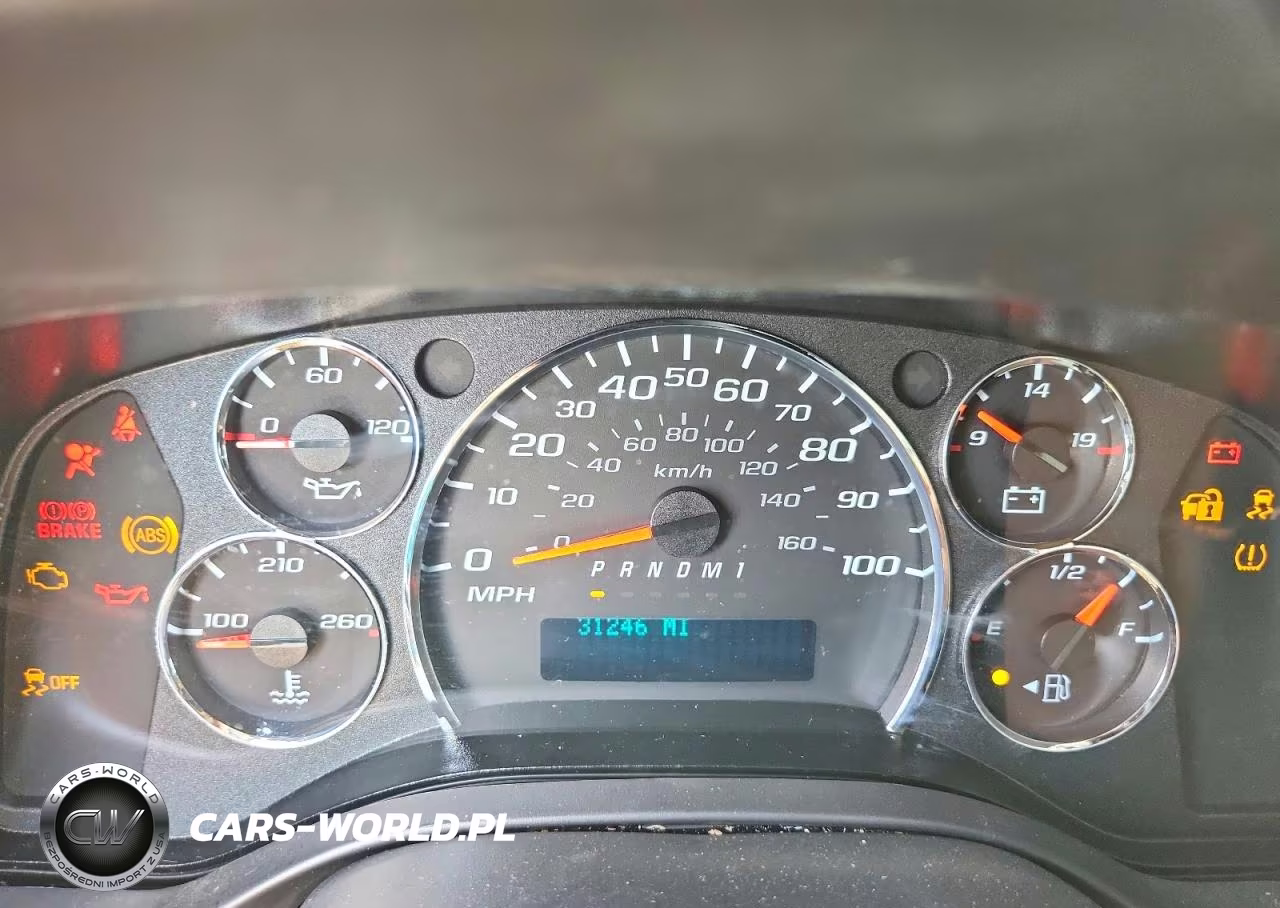 2023 Chevrolet Express G2500 VIN:1GCWGAFP6P1115898 - 9