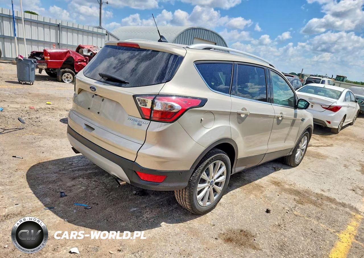 2018 Ford Escape Titanium VIN:1FMCU9J90JUB83540 - 3