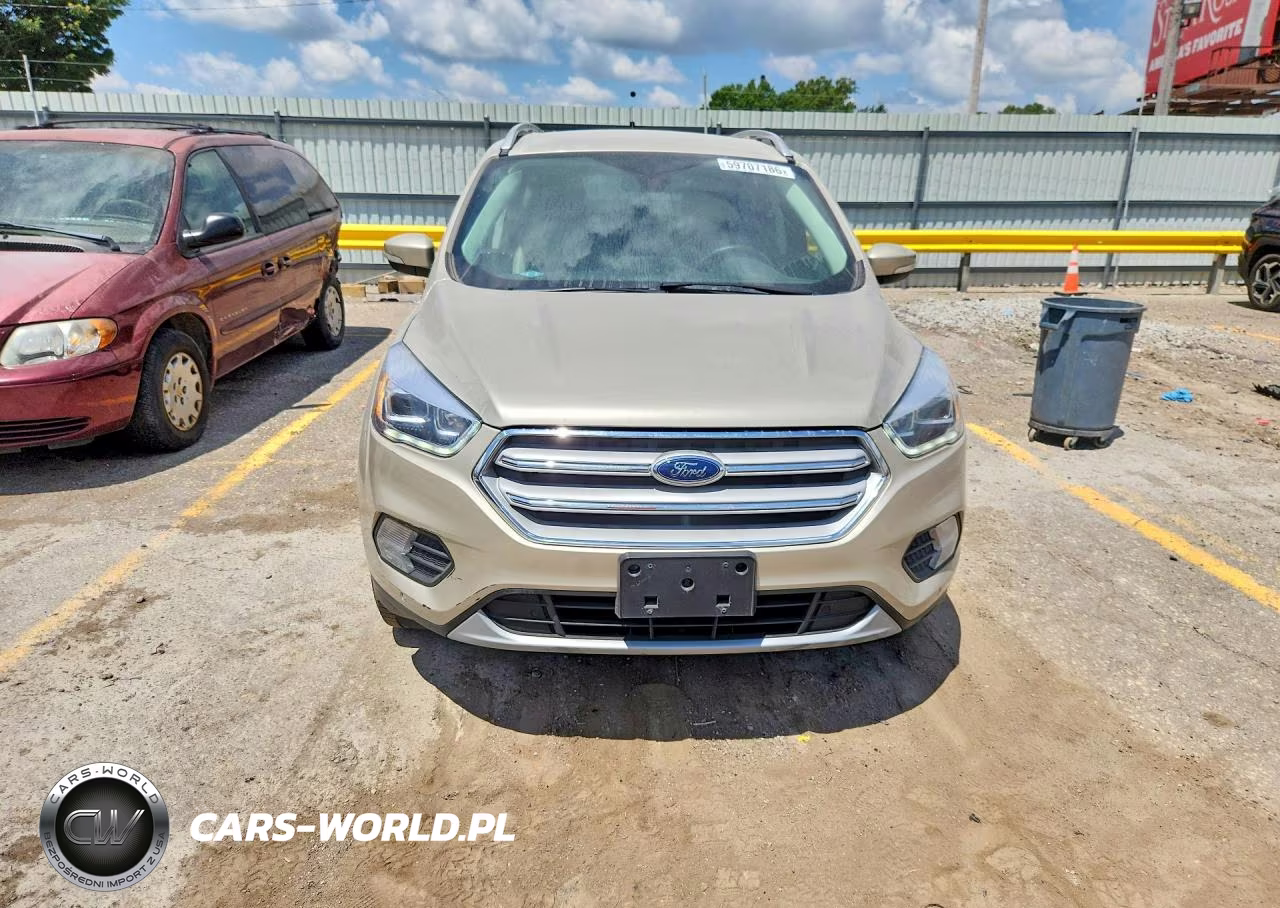 2018 Ford Escape Titanium VIN:1FMCU9J90JUB83540 - 5