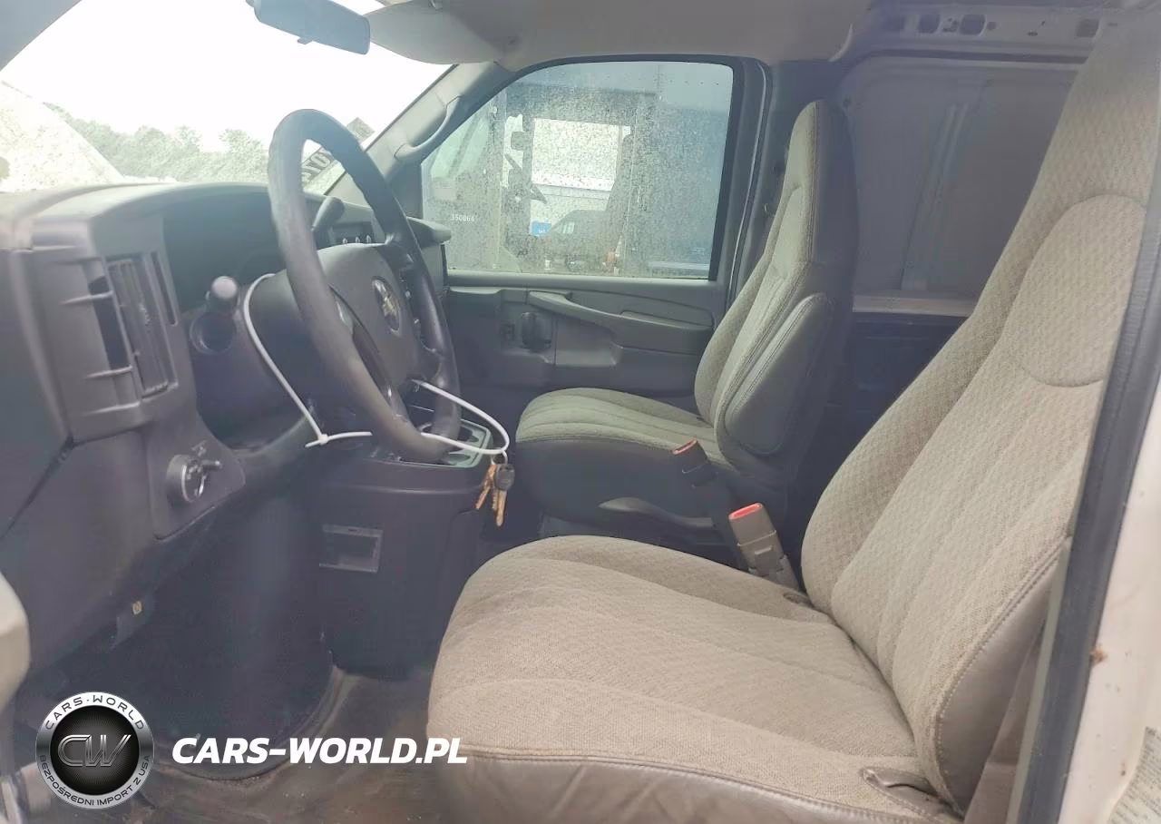 2008 Chevrolet Express G2500 VIN:1GCGG25C281229116 - 7