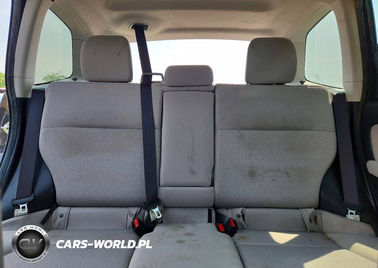 2015 Subaru Forester 2.5I Premium VIN:JF2SJAFCXFH429512 - 10
