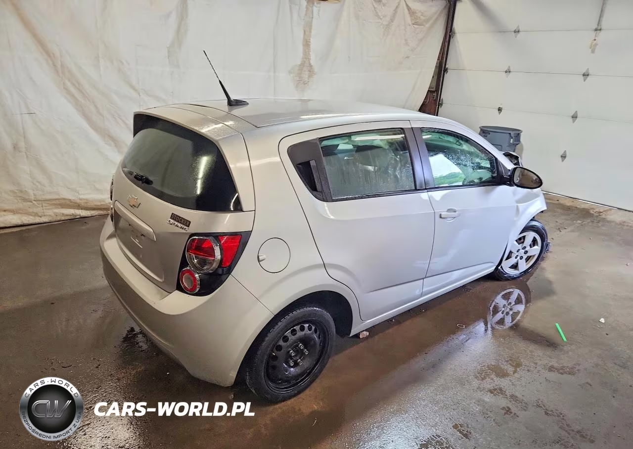 2014 Chevrolet Sonic Ls VIN:1G1JA6SG2E4147539 - 3