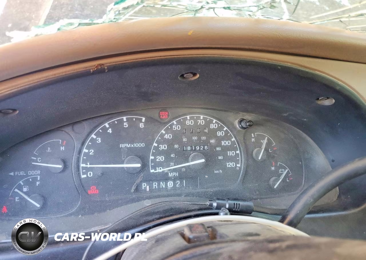 2001 Mercury Mountaineer VIN:4M2ZU86P51UJ14403 - 9