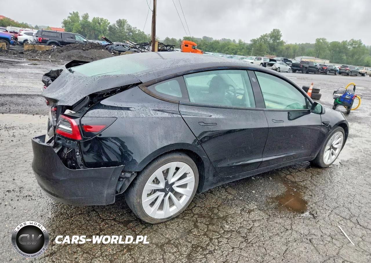 2022 Tesla Model 3 VIN:5YJ3E1EA9NF190718 - 3
