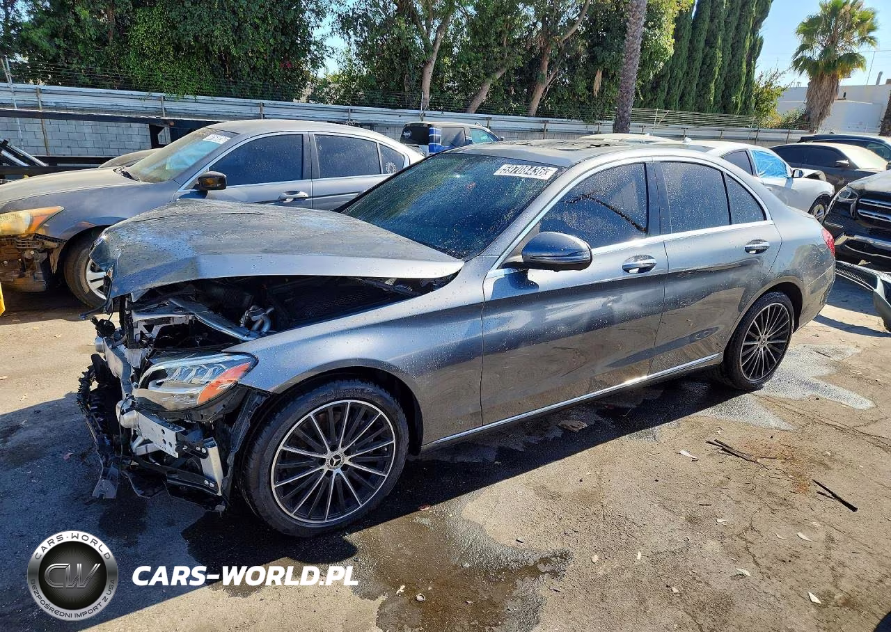 2020 Mercedes-Benz C 300