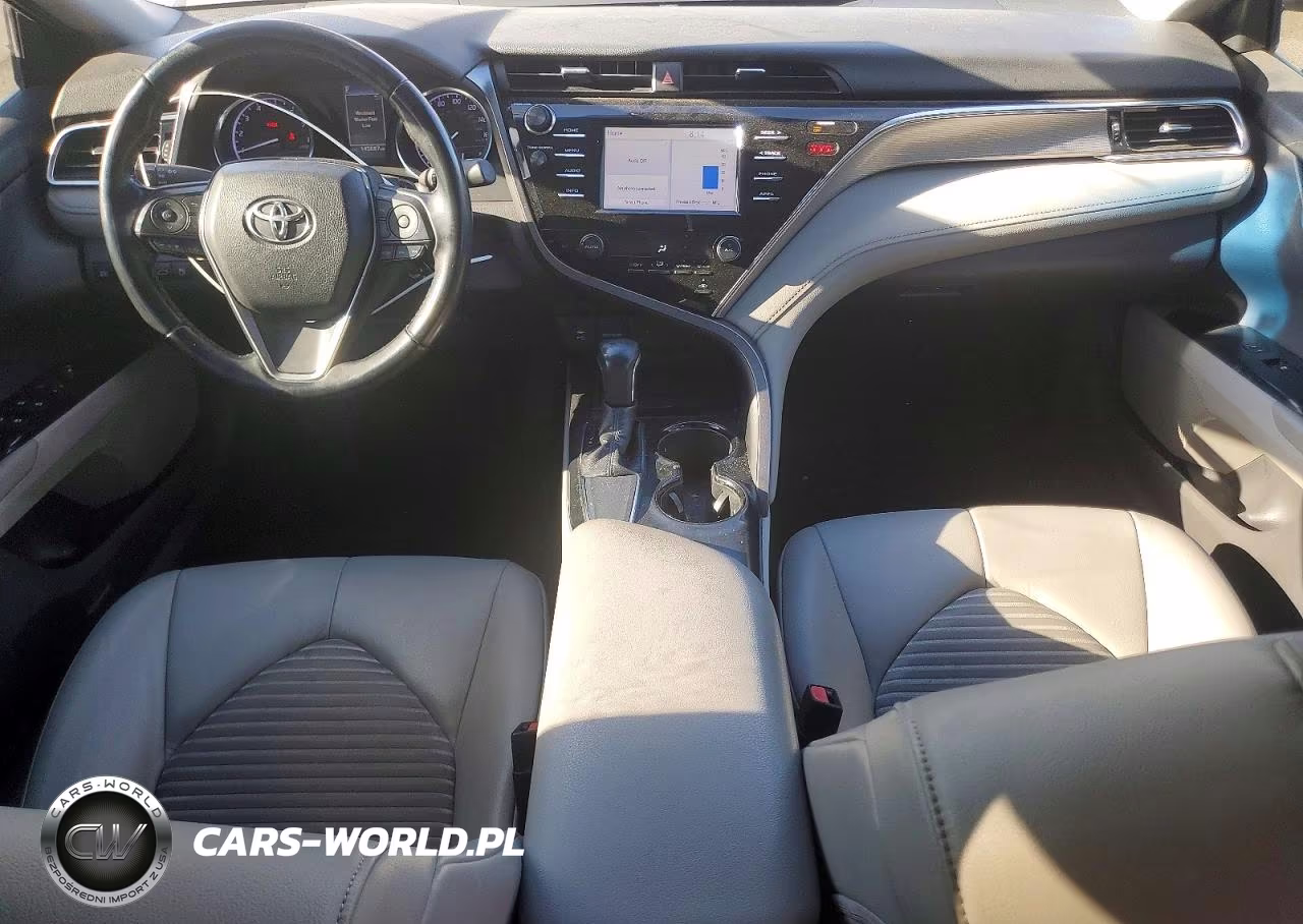 2018 Toyota Camry Se VIN:4T1B11HK7JU125150 - 8