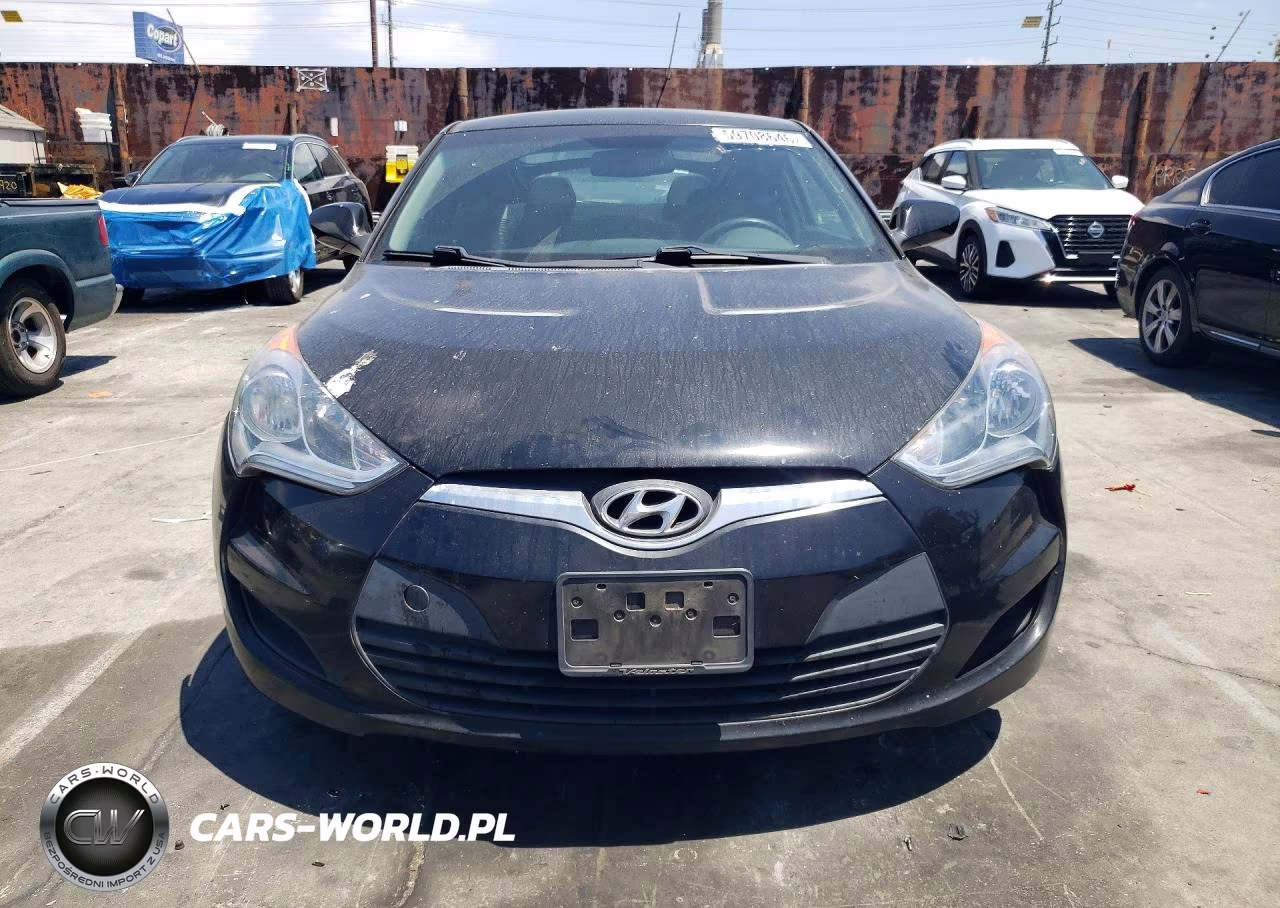 2013 Hyundai Veloster VIN:KMHTC6AD6DU140461 - 5