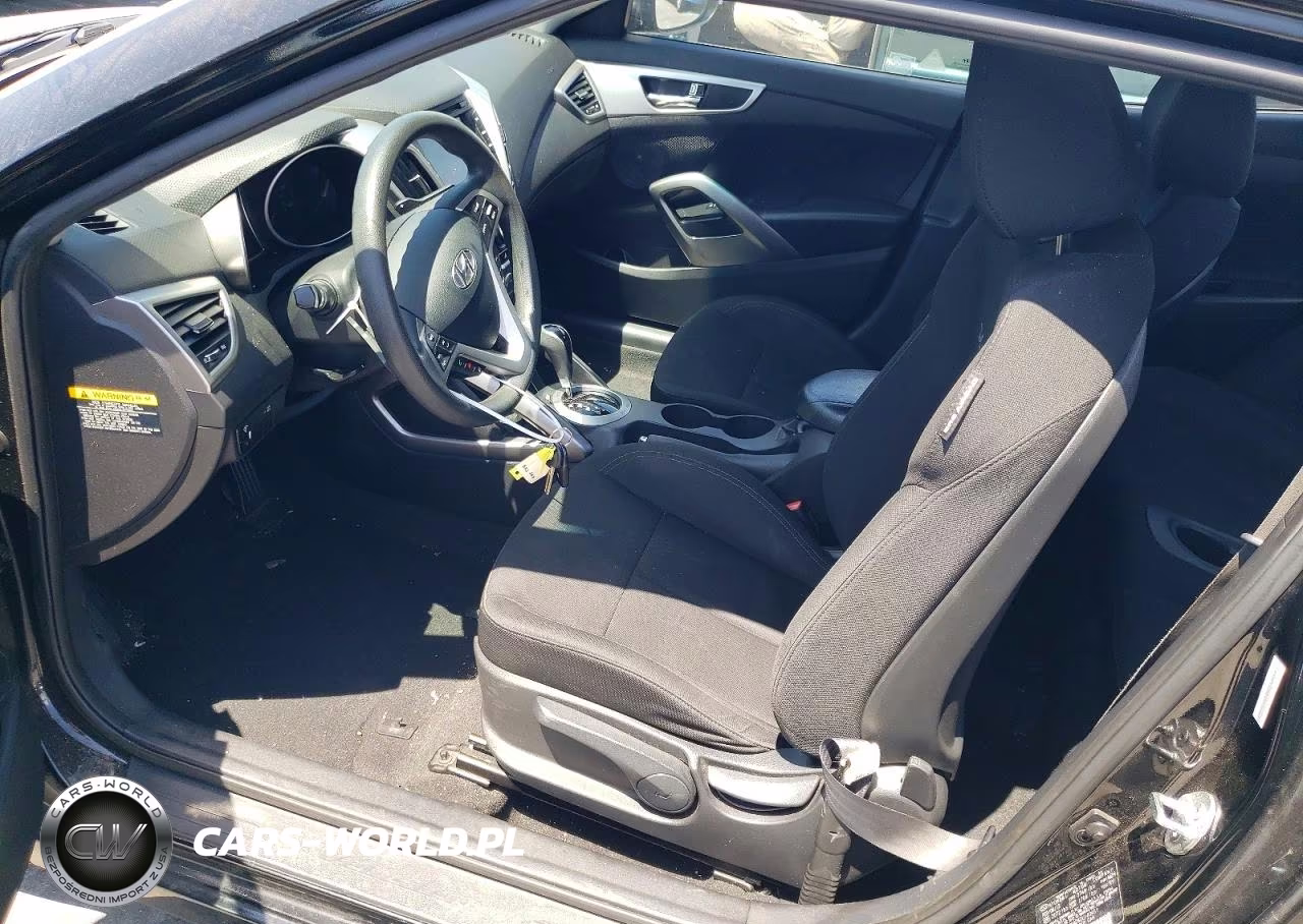 2013 Hyundai Veloster VIN:KMHTC6AD6DU140461 - 7
