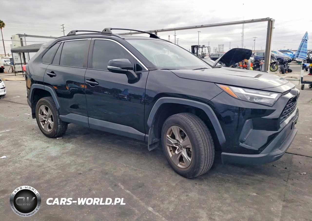 2022 Toyota Rav4 Xle VIN:2T3W1RFV6NC200996 - 4