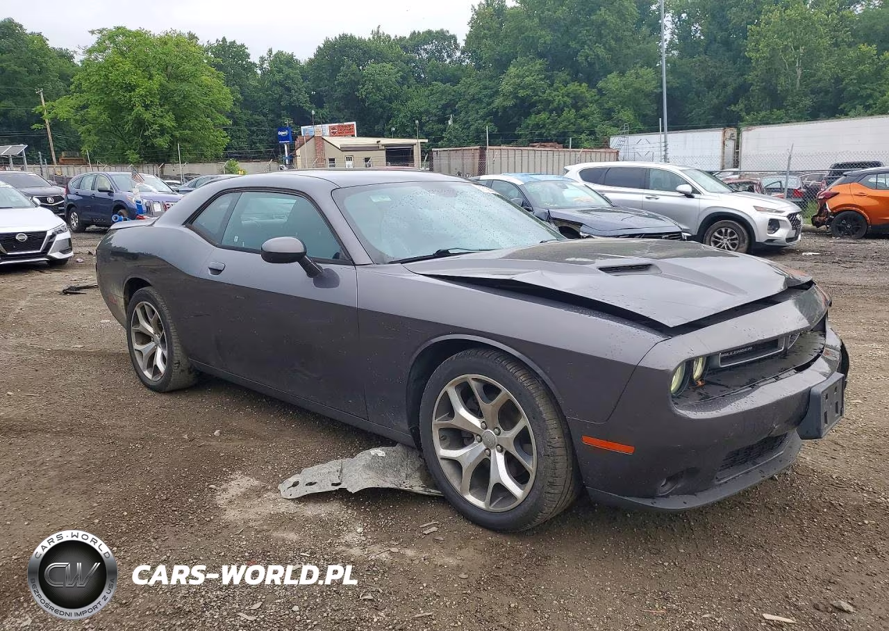 2015 Dodge Challenger Sxt Plus VIN:2C3CDZBG8FH805057 - 4