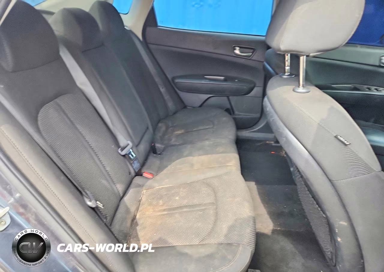 2020 Kia Optima Gl VIN:5XXGT4L37LG426550 - 10