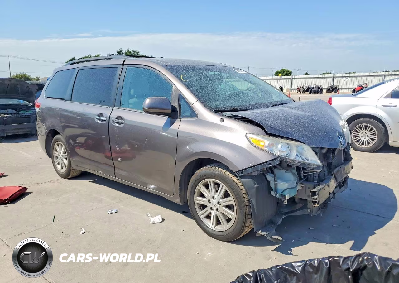 2013 Toyota Sienna Le VIN:5TDJK3DC3DS062127 - 4