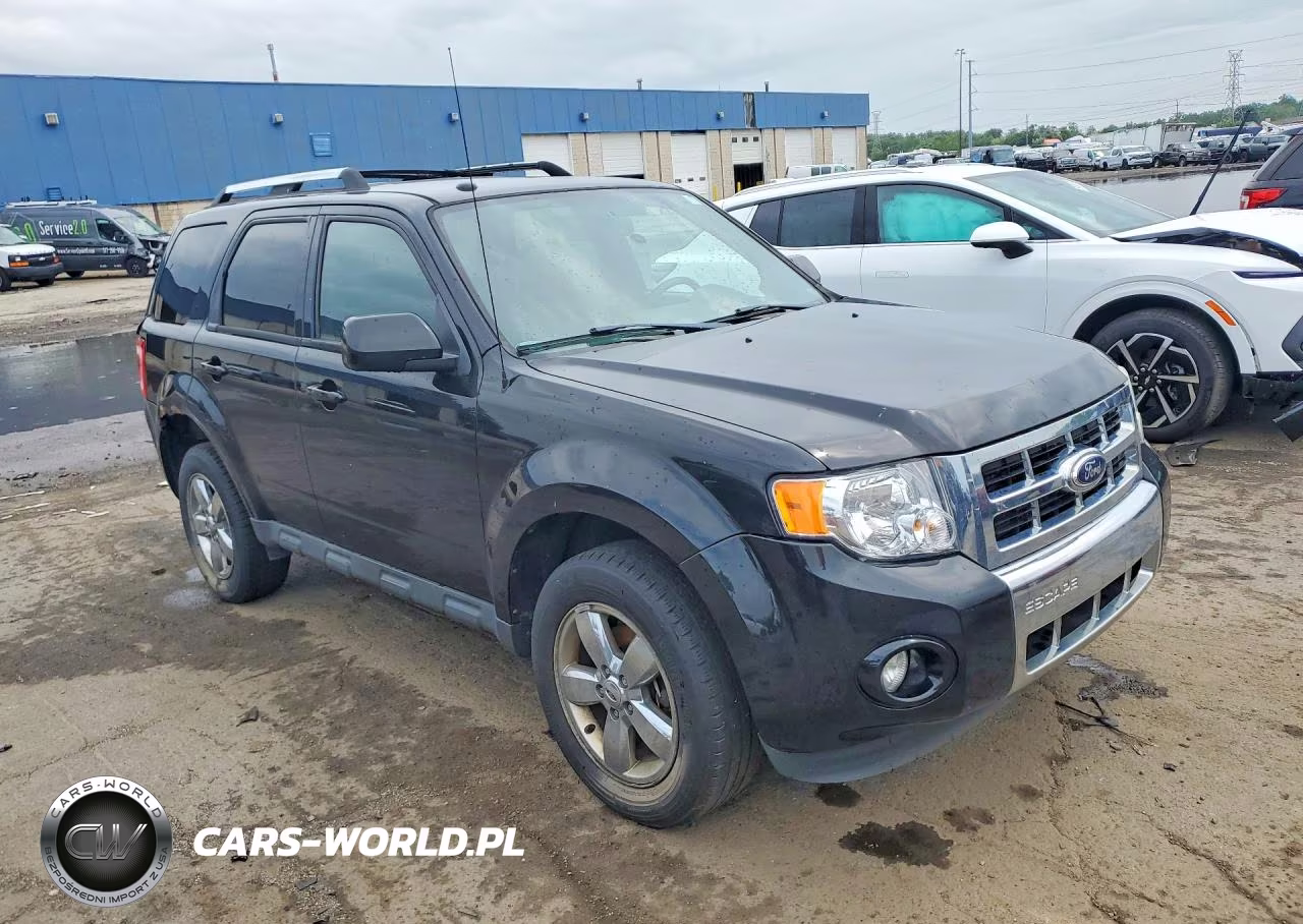 2011 Ford Escape Limited VIN:1FMCU0E70BKB45601 - 4