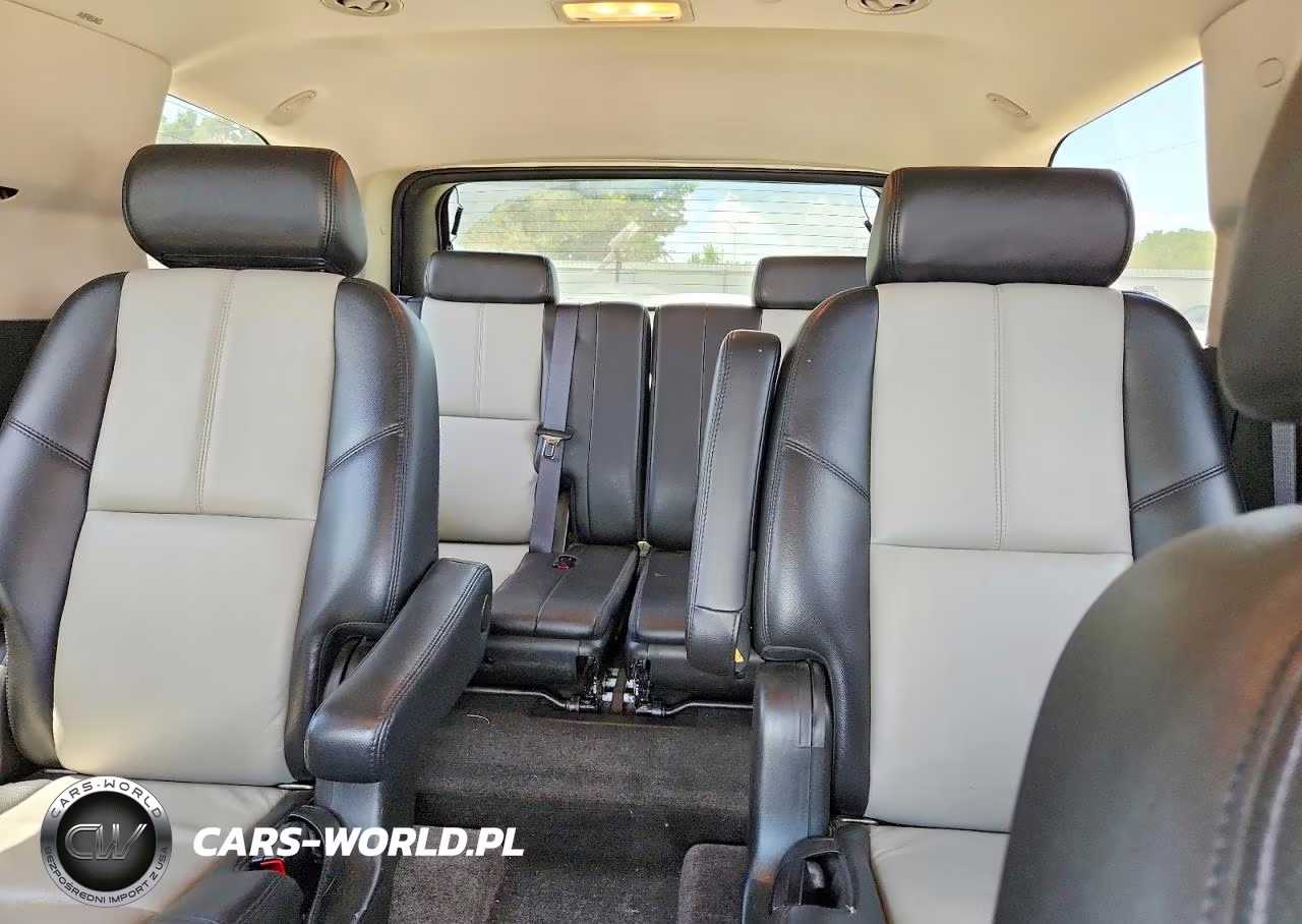 2008 Chevrolet Tahoe K1500 VIN:1GNFK13028R209907 - 10