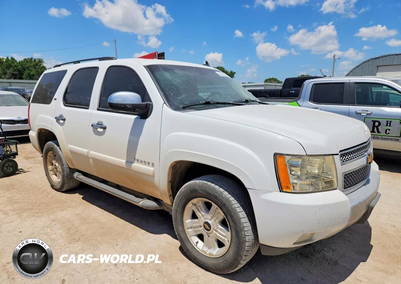 2008 Chevrolet Tahoe K1500 VIN:1GNFK13028R209907 - 4