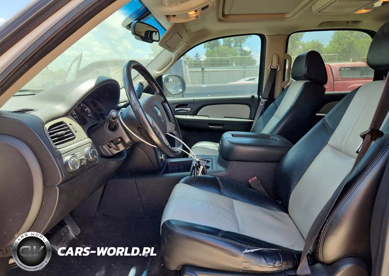 2008 Chevrolet Tahoe K1500 VIN:1GNFK13028R209907 - 7