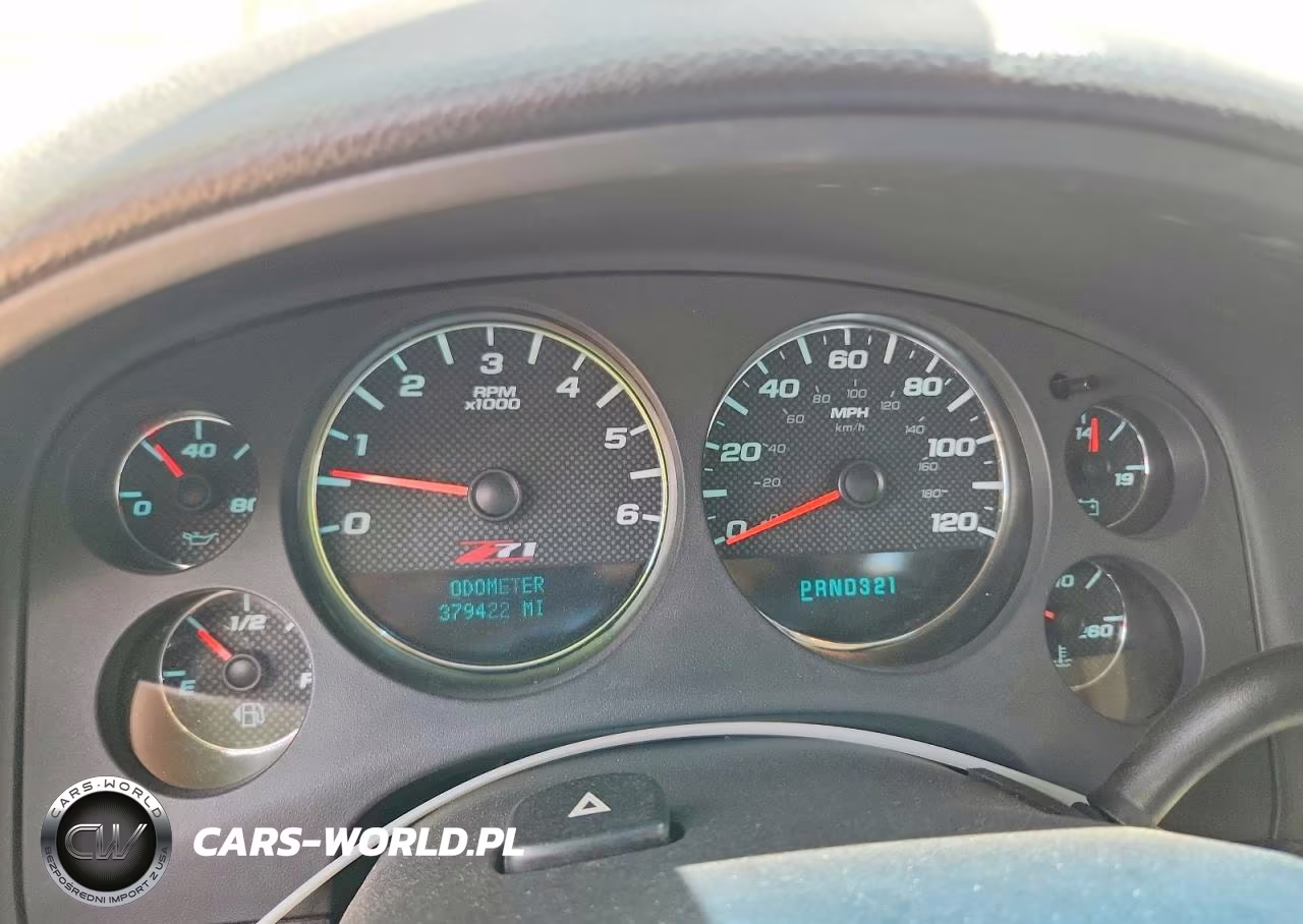 2008 Chevrolet Tahoe K1500 VIN:1GNFK13028R209907 - 9