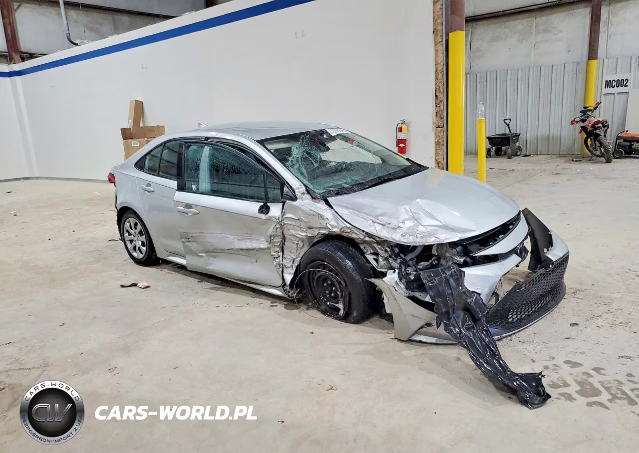 2022 Toyota Corolla Le VIN:5YFEPMAE5NP279591 - 4