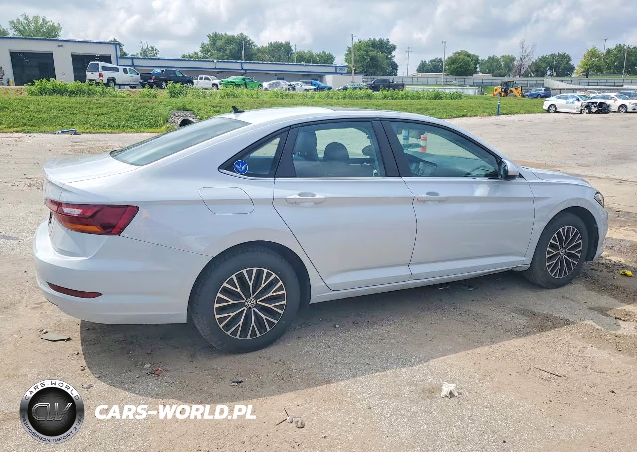 2019 Volkswagen Jetta S VIN:3VWC57BU9KM068432 - 3