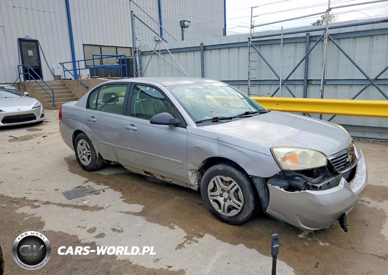 2007 Chevrolet Malibu Ls VIN:1G1ZS58F77F101723 - 4