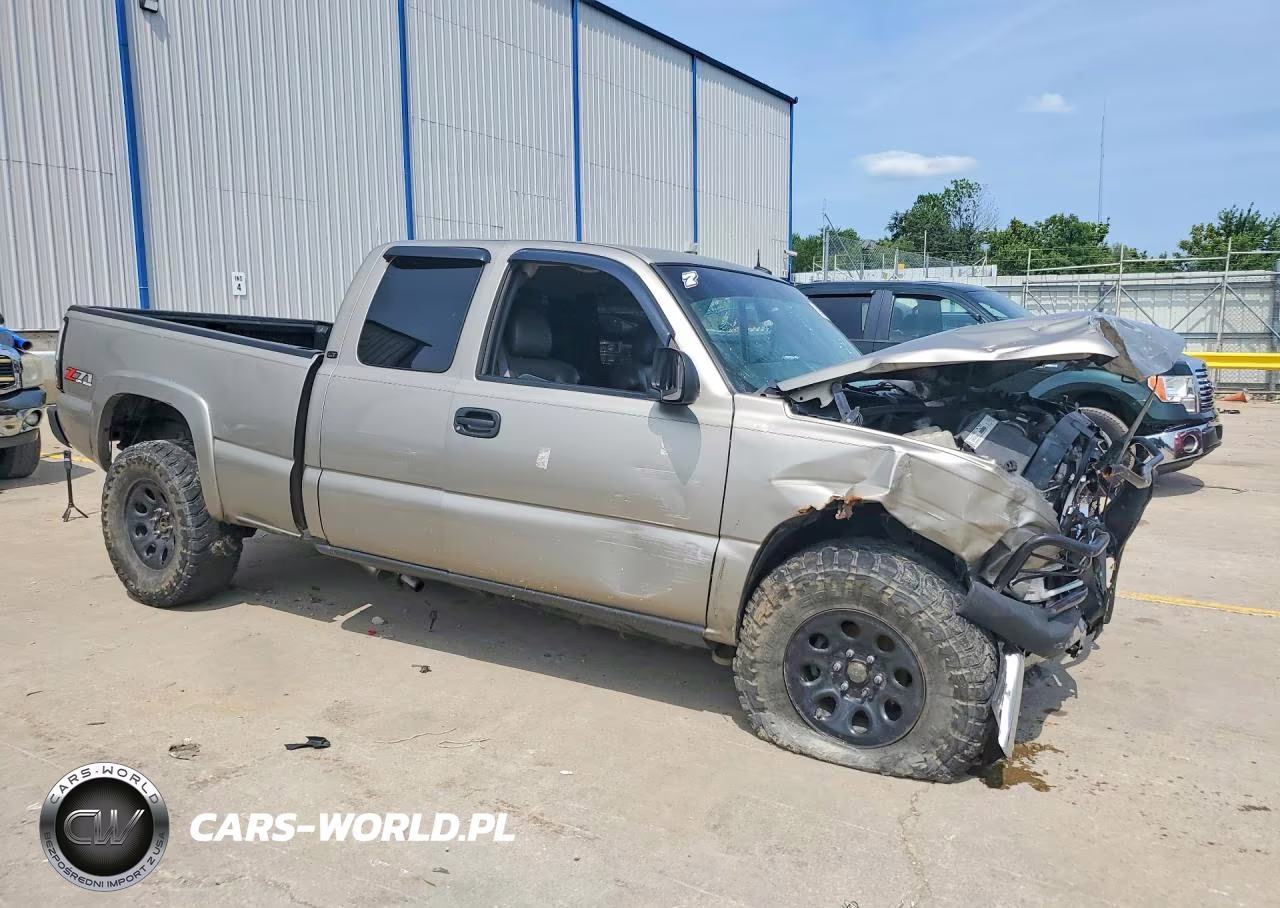 2003 Chevrolet Silverado K1500 VIN:1GCEK19T53E232586 - 4