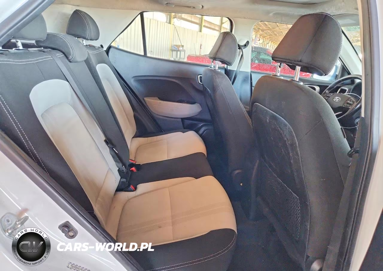 2023 Hyundai Venue Sel VIN:KMHRC8A33PU233780 - 11