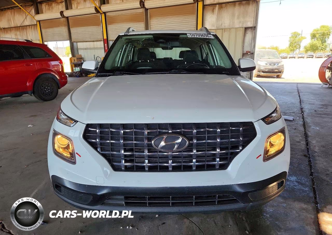 2023 Hyundai Venue Sel VIN:KMHRC8A33PU233780 - 5