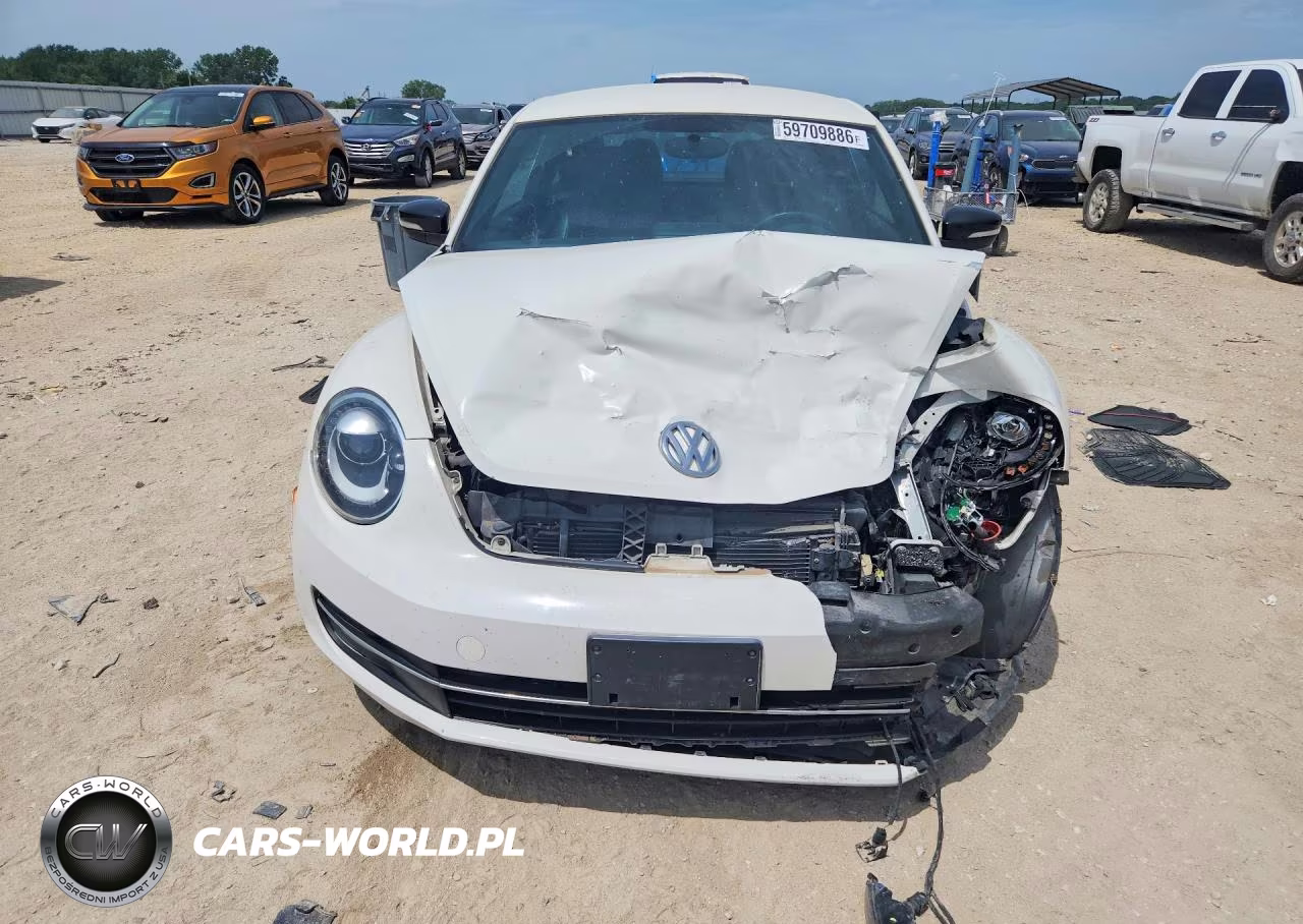 2012 Volkswagen Beetle Turbo VIN:3VWVA7AT9CM643885 - 5